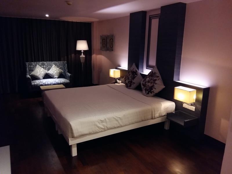 The Sathon Vimanda Hotel Bangkok Kültér fotó