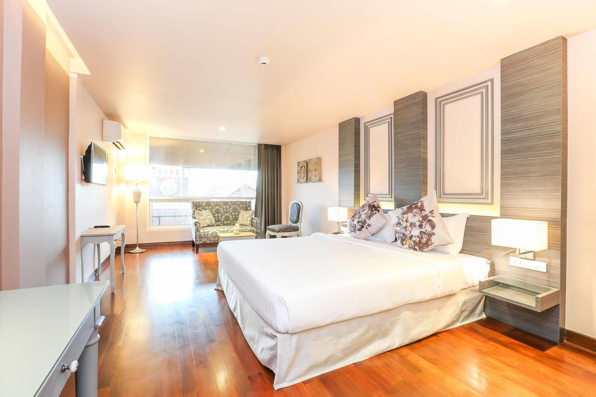 The Sathon Vimanda Hotel Bangkok Kültér fotó