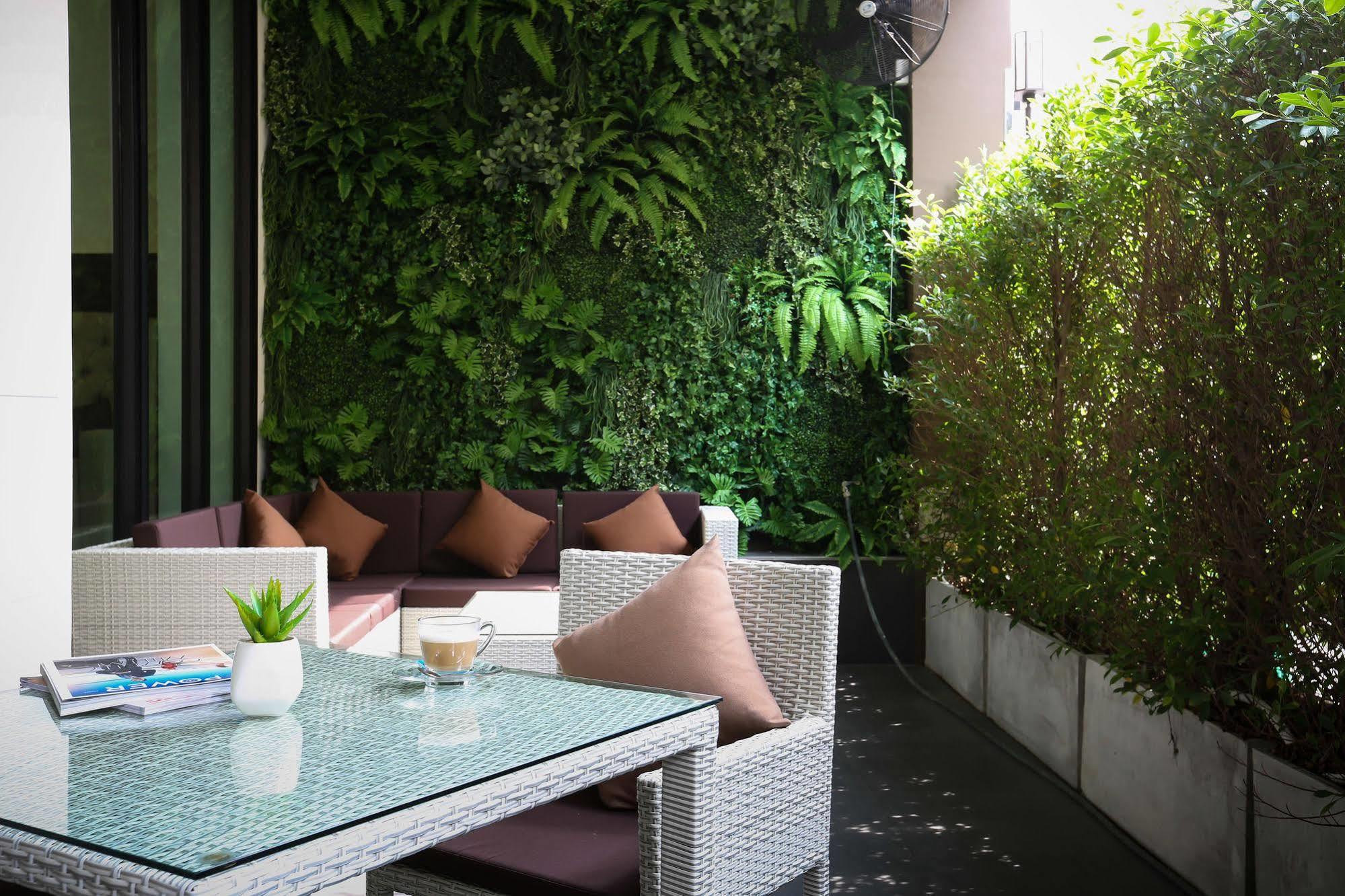 The Sathon Vimanda Hotel Bangkok Kültér fotó